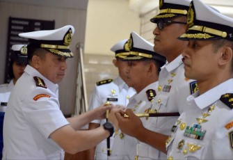 Danwing Udara 2 Puspenerbal Kolonel Laut (P) Ma'arif saat pengukuhan pejabat baru, Selasa (10/10)
