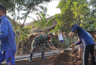 Bangun akses jalan desa di wilayah binaan 