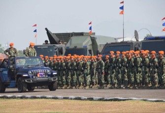 Upacara HUT ke 76 Kopasgat di Lapangan Jingga Kopasgat Margahayu Bandung, Selasa (17/10)