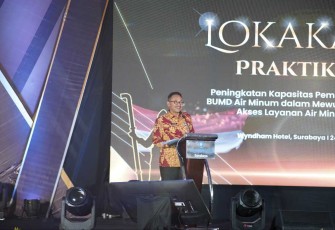 Dirjen Bangda Kemendagri Restuardy Daud 