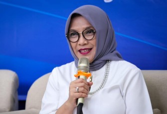 Deputi bidang Kewirausahaan Siti Azizah 