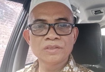 Ketua PCNU Kabupaten Ponorogo Drs H Fatchul Aziz