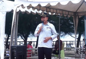 Festival Paralayang Bukit Marando Dibuka Wakil Bupati Pasbar Risnawanto 