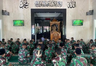 Doa bersama prajurit Menarmed 2 Kostrad, Kamis (14/12)