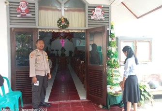 Personel Polsek Lebong Utara Laksanakan Pengamanan Ibadah di Gereja GKII