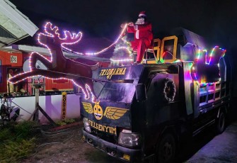 Kereta Santa Satgas Yonif 330/Tri Dharma 