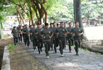 Lari bersama prajurit Kodim 0802/Ponorogo 
