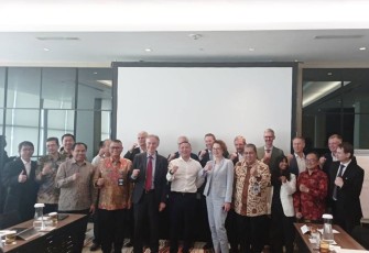 Foto bersama delegasi pemerintah Jerman di Jakarta 