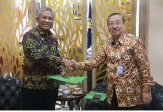 Kakanwil Kemenkumham Banten Tejo Harwanto saat menerima kunjungan sesepuh purna bakti 