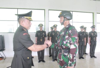 Danrindam IX/Udayana Kolonel Inf Wirawan Eko Prasetyo saat membuka pendidikan