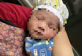 Bayi laki-laki keadaan sehat ditemukan dalam kardus di kecamatan Jambe Kabupaten Tangerang