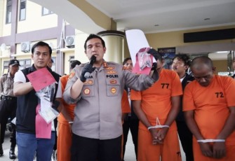 Kapolres Serang AKBP Yudha Satria saat memberikan keterangan pers 