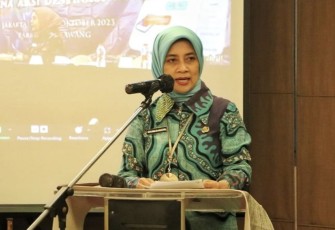 Direktur Sinkronisasi Urusan Pemerintahan Daerah III Erliani Budi Lestari 