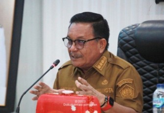 Walikota Bitung saat memberikan arahannya