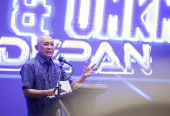 MenKopUKM Teten Masduki dalam Rapat Koordinasi Pusat dan Daerah 2023 bertajuk Transformasi Koperasi dan UMKM Masa Depan di Solo Baru, Jawa Tengah, Sabtu (12/8).