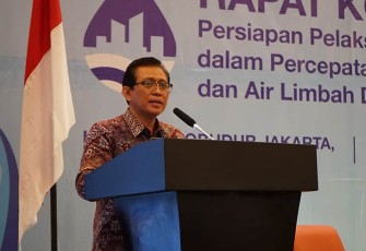 Dirjen Bina Pembangunan Daerah, Restuardy Daud  saat rapat koordinasi persiapan pelaksanaan Inpres dalam Percepatan Penyediaan Air Minum Perkotaan dan Layanan Air Limbah Domestik Melalui Penguatan Peran Provinsi, di Jakarta, dalam rilis yang diterima redaksi, Minggu (19/11).