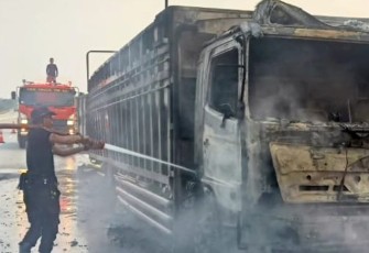 Truk Terbakar di Ruas Tol Terbanggi Besar-Kayu Agung
