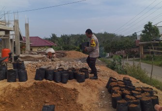 Jalin Keakraban, Bhabinkamtibmas Polsek Kotapadang Sambang Warga