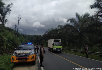 Patroli Rutin Untuk Cegah Kriminalitas di Jalur Lintas