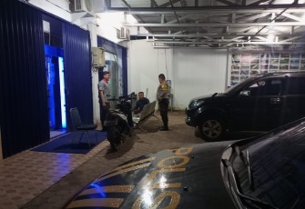 Polsek Muara Bangkahulu Saat Imbau Serurity BRI Waspadai Orang Mencurigakan