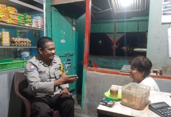 Sambang ke Ketua RT, Bhabinkamtibmas Imbau Aktifkan Pos Kamling