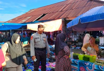 Sambangi Pasar Tradisional, Polsek Lais Hadirkan Rasa Aman