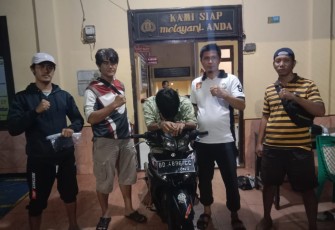 Terduga Pelaku Saat Diamankan di Polsek Teluk Segara