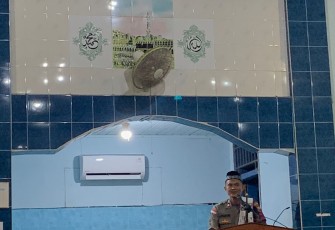 Uztad Polri Berikan Ceramah Kamtibmas di Masjid An-Nur Manna Bengkulu Selatan