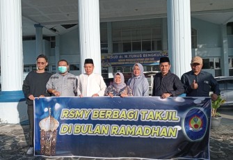 Ramadan Berbagi, RSUD M Yunus Berbagi Takjil ke Panti Asuhan, Anak Yatim Piatu dan Keluarga Pasien