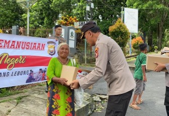 Kabag Ops Polres Rejang Lebong Pimpin Penyaluran Bantuan Untuk Negeri di 6 Lokasi