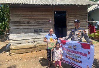 Polsek Nasal Kembali Salurkan Bantuan Kemanusiaan Untuk Negeri 