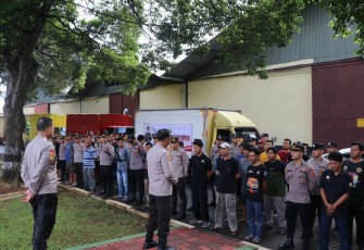 30 Ribu Paket Sembako dari Kapolri Diserahkan ke Persis Wilayah Jakarta, Banten dan Jabar