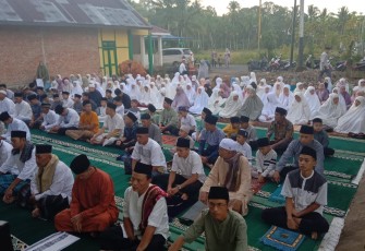 Polsek Lebong Tengah Laksanakan Pengamanan Salat Idulfitri di Masjid Al Jihad Muhammadiyah