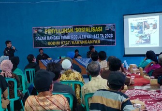 "Sosialisasi pengolahan sampah organik dan sampah non organik oleh Dinas Lingkungan Hidup di lokasi TMMD Reg ke-117 desa Gentungan"