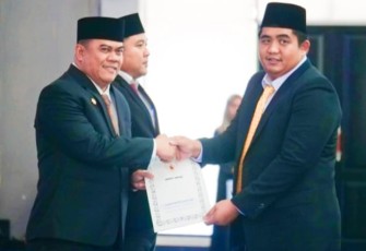 Ronny Kartika saat Resmi Dilantik Jadi Sekda Bintan Definitif