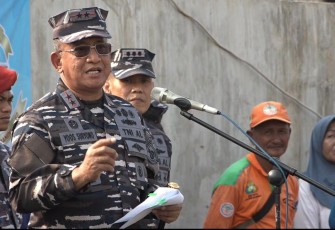Komandan Sekolah Staf dan Komando Angkatan Laut Laksamana Muda TNI Yoos Suryono Hadi, M.Tr(Han)., M.Tr.Opsla., CHRMP