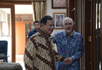 Menhan Prabowo Lebaran ke Para Sesepuh TNI
