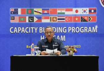 Direktur Latihan Bakamla RI Laksma Bakamla Suwito, S.E., M.Si. (Han) saat tutup Capacity Building Program HACGAM di Bali, Jum’at (1/09/2023).