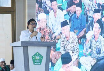 Gus Halim dalam acara Maulid Nabi Muhammad SAW dan Silaturahmi Kebangsaan di Yayasan Sosial dan Pendidikan Al-Hasani, Sampang, Madura, Jawa Timur, Minggu (5/11/2023).