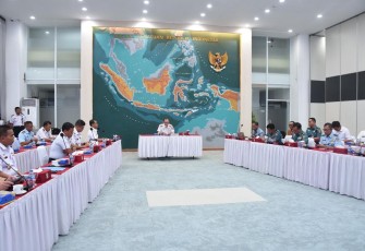 Bakamla RI saat gelar Rakor Operasi Udara Maritim “Bhuana Nusantara”, yang diadakan di Aula Ary Hasibuan Mabes Bakamla RI, Jakarta Pusat, Rabu (1/3/2023).