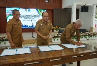 Bupati Surya Resmi Tutup Kegiatan Bimtek Smart City