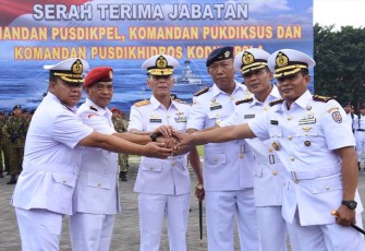 foto bersam usai sertijab