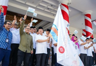 Gubernur Rohidin Lepas Pawai Roadshow Bus KPK RI