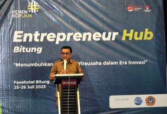 Walikota Bitung Maurits Mantiri saat Memberikan Sambutan