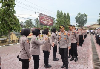 Kapolres Aceh Timur AKBP Andy Rahmansyah, S.I.K Pimpin Apel Usai Lebaran