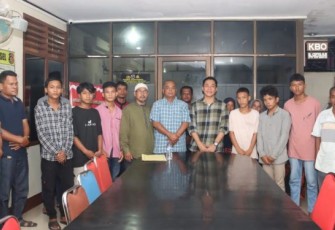 Kasat Reskrim Polres Tapsel, AKP Rudy Saputra, SH, MH, memimpin langsung proses perdamaian atau mediasi antara pihak korban dan para terduga pelaku penganiayaan, Rabu (26/4/2023) lalu.
