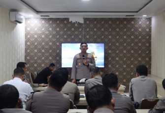 Kapolres Tapanuli Selatan (Tapsel), AKBP Imam Zamroni, SIK, MH, beri arahan ke jajaran usai mengikuti auidit kinerja
