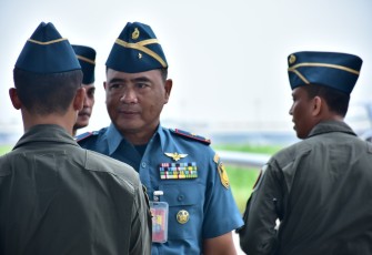 Komandan Puspenerbal Lepas Keberangkatan RaLF Untuk Tampil di  HUT Armada