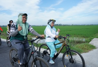 Bupati Asahan Gowes Bersama Komunitas Sepeda 
