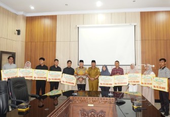 Ini 10 Nama Ketua OSIS Terpilih Penerima Program Beasiswa Bengkulu Leadership 2023